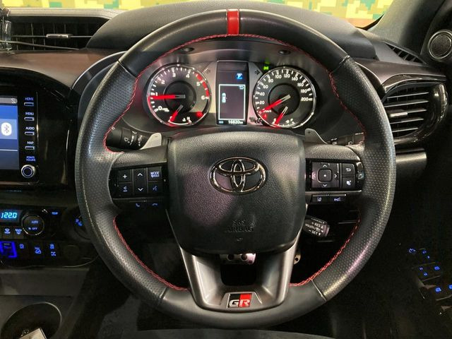 トヨタ ハイラックス 2.4 Z GRスポーツ ディーゼル 4WD の中古車詳細