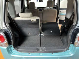 【トランクルーム】 後席シートは分割可倒式です♪パタンと倒すと、収納力UP!