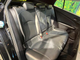 後部座席も気になるようなキズ・汚れやへたり等、大きなダメージはなく、良好な状態です。