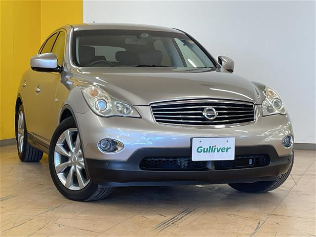 スカイラインクロスオーバー 3.7 370GT FOUR タイプP 4WD 修復歴無し