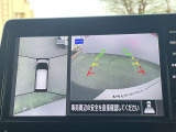 アラウンドビューモニター付きで車庫入れも楽々!