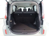 広々としたラゲージスペースを備えています。大きなものや長さのある荷物もしっかりと積み込めます。
