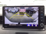 リアカメラを装備していますのでバック駐車も安心です。リバースギア連動で自動に切り替わり、車後方を表示します。