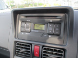 AM/FMラジオ付きCDプレーヤーが標準装備!