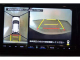 バックモニター付き。 車両後方の映像が画面に表示されるので、車庫入れが苦手な人も安心です。ただし、目視確認もお忘れなくお願いいたします。