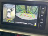 【パノラミックビューモニター】専用のカメラにより、上から見下ろしたような視点で360度クルマの周囲を確認することができます☆死角部分も確認しやすく、狭い場所での切り返しや駐車もスムーズに行えます。