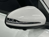 納車前整備も大きなポイントです。メルセデス・ベンツの定める厳しい基準をクリアしたお車のみご案内しております。さらにご安心して頂けるように納車整備はメーカー規定に基づき自社工場にて入念に行っております。