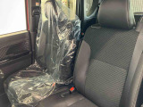 フロントシートです。ゆったり運転ができます。長距離ドライブもラクラク♪♪