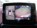 アラウンドビューモニター!空から見下ろしているかのような映像を映し出します。駐車時には安心ですよね♪