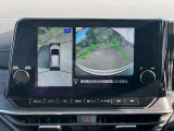 アラウンドビューモニター付きで楽々駐車