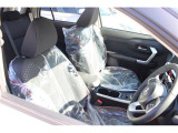 当社のお車は走行管理システムでのチェックから機関系システムのチェック、事故査定まで、受け入れ検査は入念に実施しております!