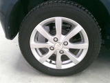 純正14インチアルミホイール!ボディにバッチリ合ってます!