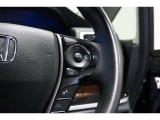 Hondaセンシングの機能のひとつ、アダプティブクルーズコントロール付!アクセルから足を離しても設定したスピードと前車との車間を保ち走行してくれます!車線維持もアシスト☆高速道路で疲労軽減ですね☆
