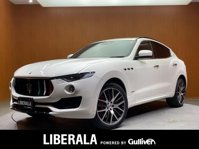 レヴァンテ S グランスポーツ 4WD 4WD 本革シート