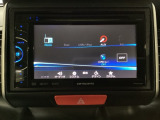 オーディオはディスプレイ・オーデイオ(社外品)を搭載しています。