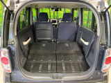 普段のお買い物や通勤、送迎等に十分な荷室スペースを確保しております。セカンドシートを倒すと、大きな荷物の積載も可能です♪