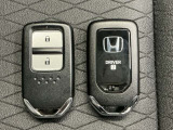 スマートキーです!ドアの施錠・解錠・エンジンの始動がスムーズで大変便利です!