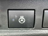 【ステアリングヒーター】寒い冬もステアリングを温め、快適で安全なドライブを楽しめます♪