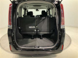 ラゲッジスペースは日常生活で必要かつ十分な広さがございます♪