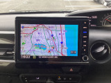 純正メモリーナビ搭載で、初めての道や遠出でも安心です!もちろんCD、DVDプレーヤー搭載なので、好きな音楽を聴きながら楽しいドライブを♪