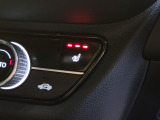 シートヒーター装備付き車!!座席に埋め込まれた電熱線によりシートを暖めることが出来る装備で、温められたシートは、寒い冬には最適です!!