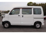 国産車から外車(輸入車)まで全メーカー新車・中古車販売・リース販売・車検・板金・修理・レンタカー取扱店です。テスター(診断機)完備ですので外車(輸入車)の車検や修理も自信をもっておこなっております。