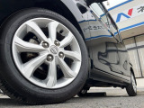 【純正14インチアルミホイール】外観にマッチした純正アルミホイールを装着しております。各種社外アルミホイールや、スタッドレスタイヤも取扱いしております。是非ご相談ください♪