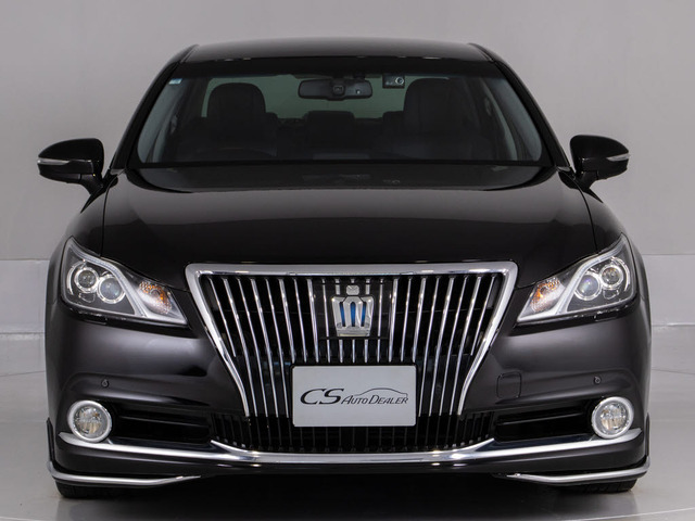 クラウンマジェスタ 3.5 Fバージョン 黒本革 フルアエロ 新品20AWタイヤ