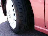 タイヤのコンディションもご確認下さい。