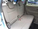 ☆後部座席シート廻り☆ ☆リアシートも快適な乗り心地☆シ-トの乗り心地が良く、旅行など長距離運転にも向いています。