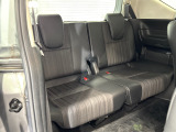 5人以上お乗りになられる際に、この3列目シートが活躍致します♪