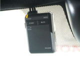 ◆ドライブレコーダー◆映像・音声などを記録する自動車用の装置です。 もしもの事故の際の記録はもちろん、旅行の際の思い出としてドライブの映像を楽しむことができます。