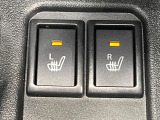 【前席シートヒーター】寒い日に重宝するシートヒーターを後席にも装備!エアコンより早く温まってくれるので寒がりの人も安心ですね♪エアコンの温風は乾燥するから苦手、という方にもをおすすめです。