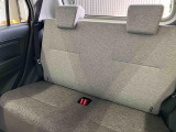 後部座席です。座り心地も足元もゆったり♪♪
