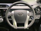ステアリングも使用感が少なく、きれいな状態となっております♪
