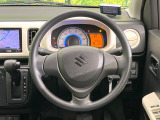 ステアリングも使用感が少なく、きれいな状態となっております♪