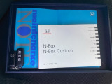 メンテナンスノート【点検整備記録簿・保証書】、取説も揃ってます。スマートキーはバッグなどにしまったままボタン操作でエンジンの始動・停止ができて大変便利です