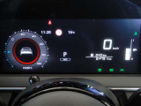 e-POWER専用メーターはモーター出力、エネルギーフロー表示、各種燃費表示機能、バッテリー残量、デジタル時計、航続可能距離、サービスインターバルなどが表示されます。 走行距離 64791km