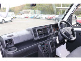 【仕入れのこだわり】仕入れは良質な車を厳選しております。現車確認も必ず行って仕入れをしております。