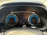 視認性の良いメーターまわり。燃費などもご確認いただけます!