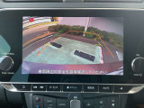 バックモニターで車庫入れや駐車時も安心です!