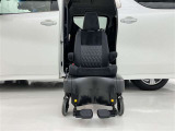 トヨタのウェルキャブ(福祉車両)・サイドリフトアップシート車になります