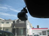 前後にドライブレコーダー装備です!もしもの時やあおり運転の証拠映像は自分の身を守る為にも必要ですね!