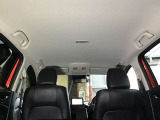 天井も綺麗です☆私は中古車を見るときに天井を良く見るようにしています☆ここが綺麗な車は車内が綺麗なことが多いです☆
