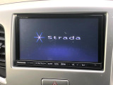 【フルセグTV付ナビゲーション】使いやすいナビで目的地までしっかり案内してくれます。各種オーディオ再生機能も充実しており、お車の運転がさらに楽しくなります!!