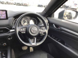 現在のMAZDA車はインパネ配置が視線の動きが少なくなるように設計レイアウトされています☆ひとつひとつの部品からMAZDAの安全に対するこだわりを感じる事が出来ます☆