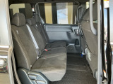 2列目シートも広々としていて、座りやすいです。