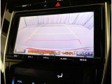 バックガイドモニターで、後方を確認しながら安心して駐車することができます。運転初心者も熟練者も必須の機能ですよ!