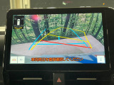 【バックカメラ】駐車時に後方がリアルタイム映像で確認できます。大型商業施設や立体駐車場での駐車時や、夜間のバック時に大活躍!運転スキルに関わらず、今や必須となった装備のひとつです!
