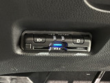 いまや快適なカーライフに欠かせないETCが付いています。